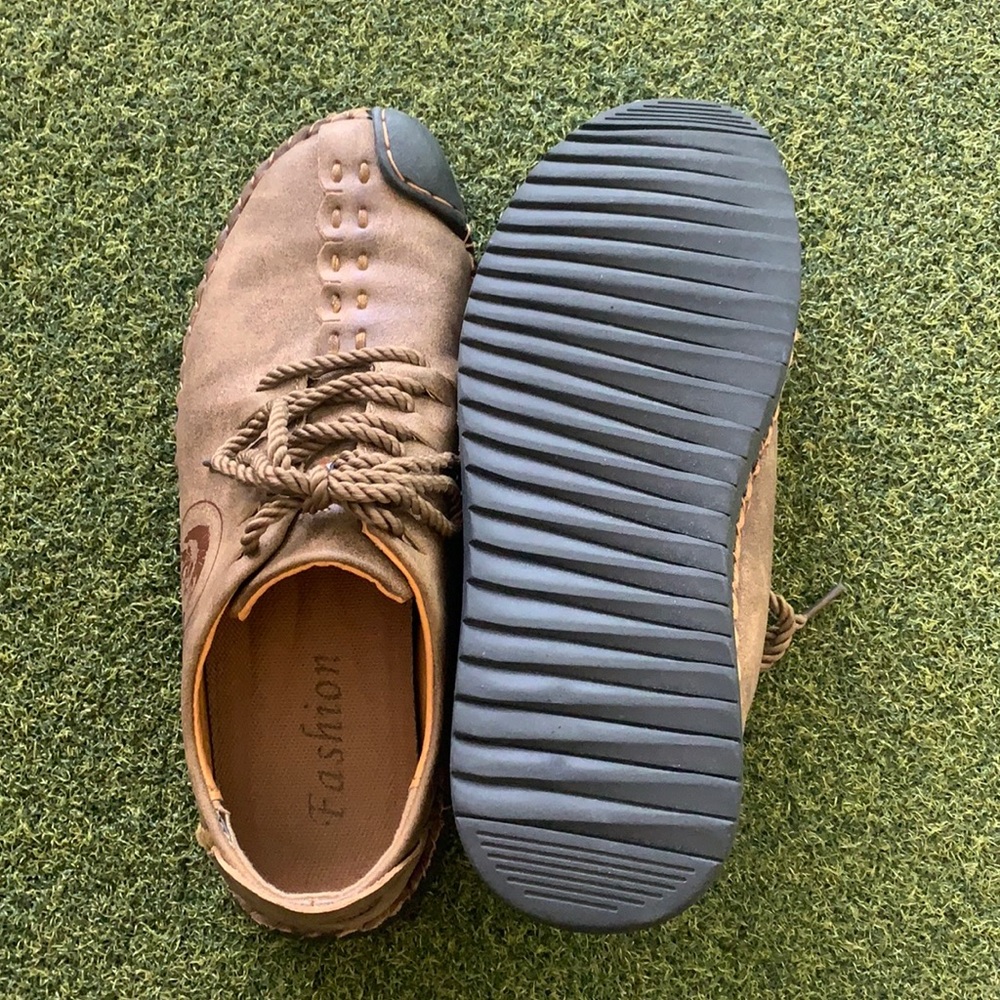 Man’s Fashion shoes size 8